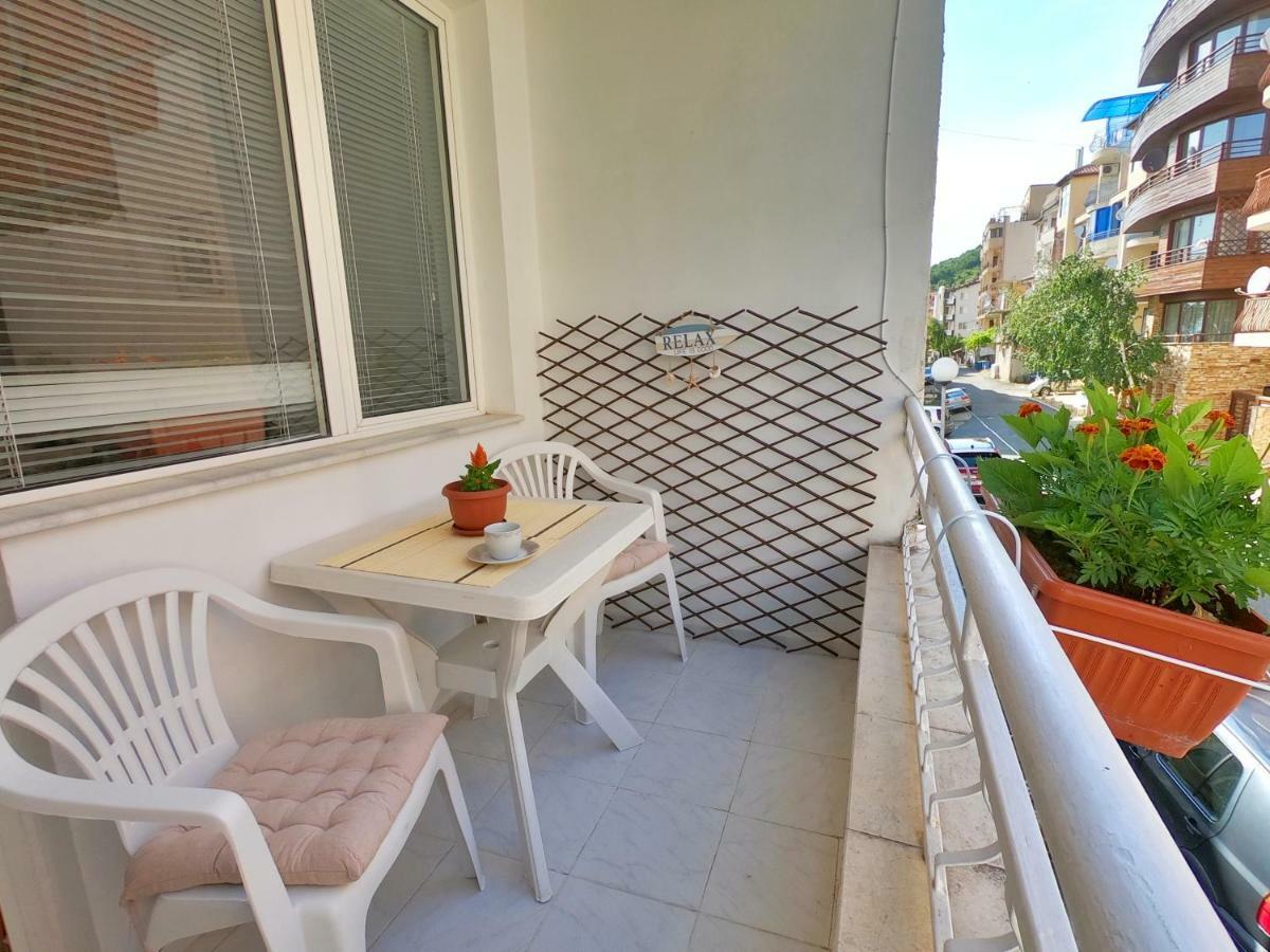 Apartment In St. Vlas With Terrace สวิติ วลัส ภายนอก รูปภาพ