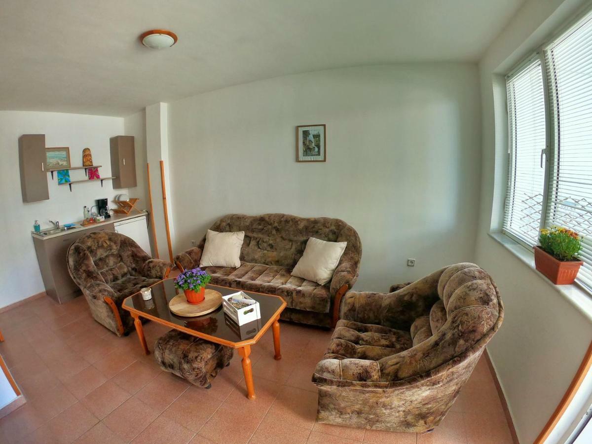 Apartment In St. Vlas With Terrace สวิติ วลัส ภายนอก รูปภาพ