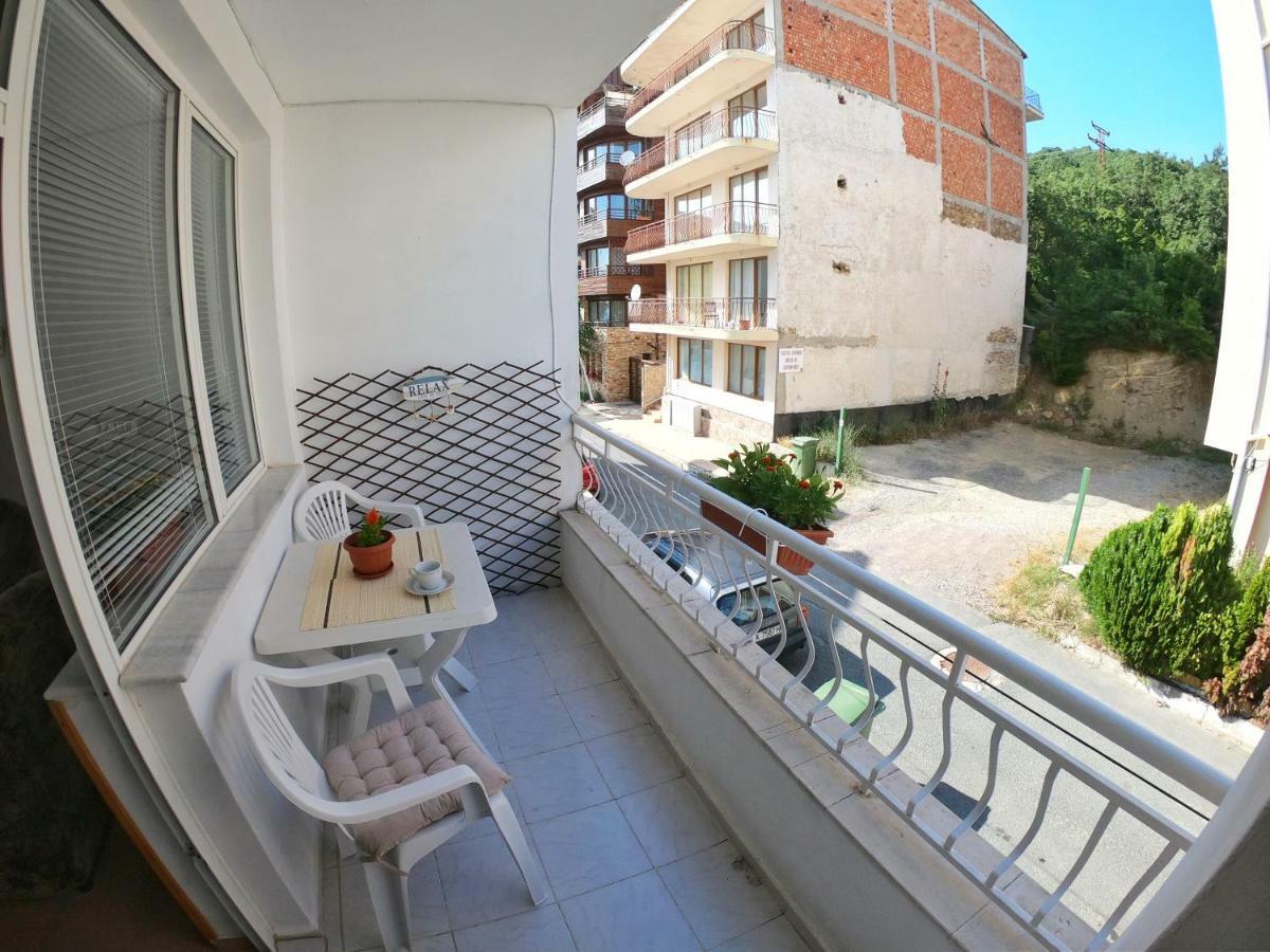 Apartment In St. Vlas With Terrace สวิติ วลัส ภายนอก รูปภาพ